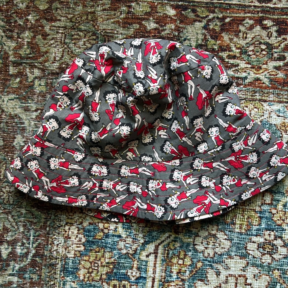 Betty Boop Cartoon Print Bucket Hat